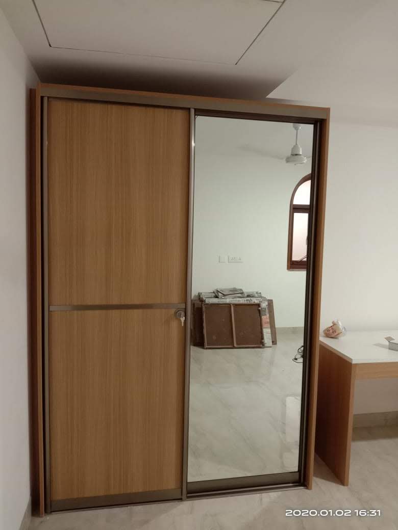 lacquer-glass-wardrobe-biggest-brand-gurgaon-glass-wardrobe-largest-dealers-manufacturers-in-gurgaon-gurugram-india